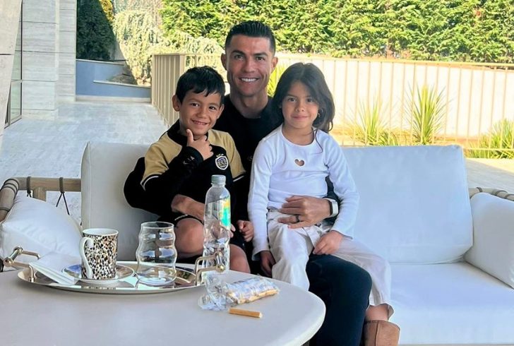 Cristiano Ronaldo spend time with Eva Maria and Mateo